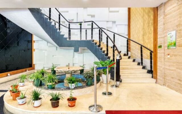 Sunny Resort Jiulong Lake Health Pavilion