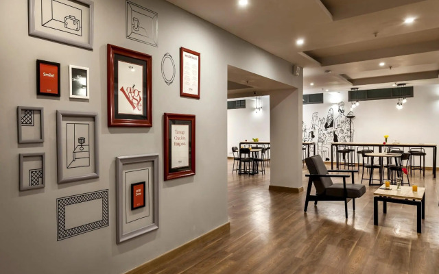 OYO Townhouse 893 The Circle Rajapark