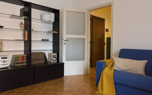 JOIVY Welcoming 1BR apt next to Villa Olmo
