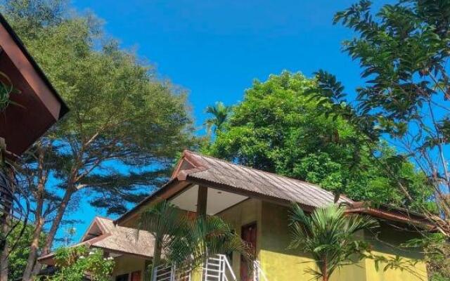 Khao Sok Jungle Huts