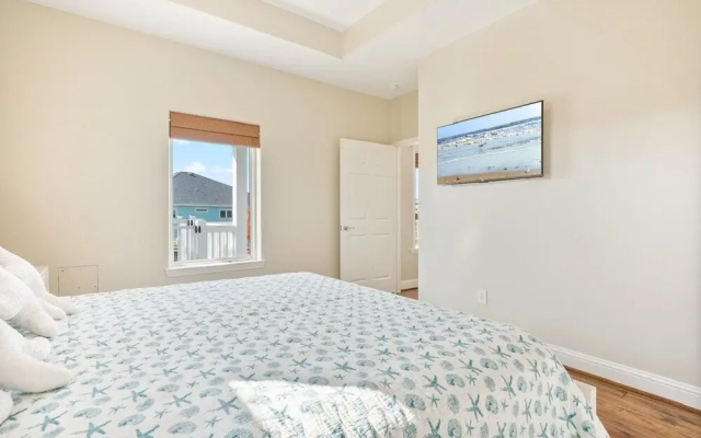 Gulf Winds 3 Bedroom Home