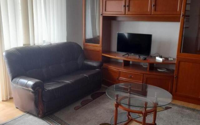 4 Rooms, Spacious downtown apartment in Pitesti
