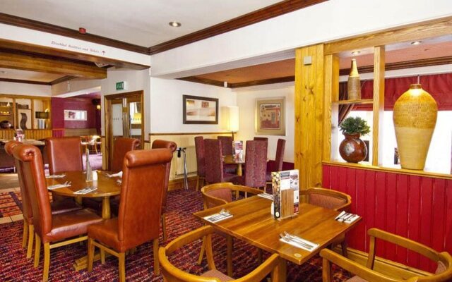 Premier Inn Huddersfield Central