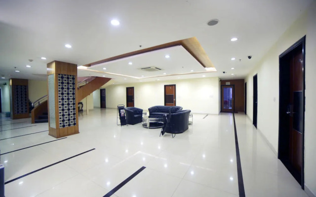 FabHotel Majestica Inn Hitech City