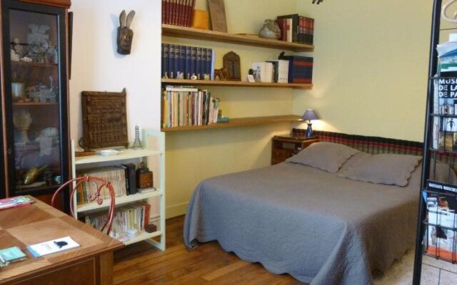 Bed And Breakfast Charonne 2