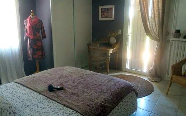 Une Ronce sous le Figuier