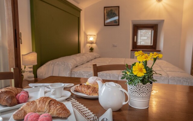 Topaz Apt City Center