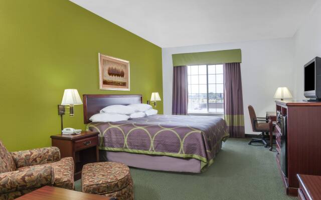 Super 8 By Wyndham Rayville