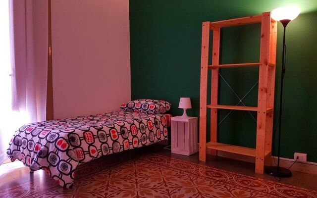 Jonathan Hostel & GuestHouse