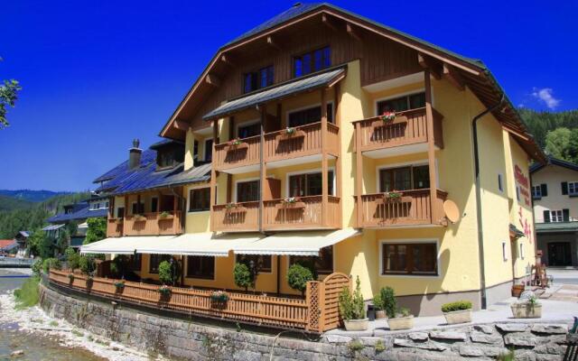 Sporthotel Dachstein West