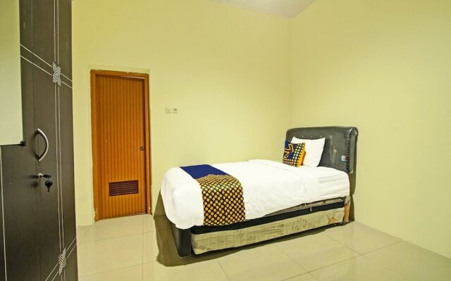 SPOT ON 91890 Kost Kalasan Syariah