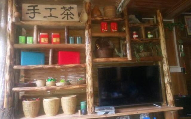 Dong Village Hotel