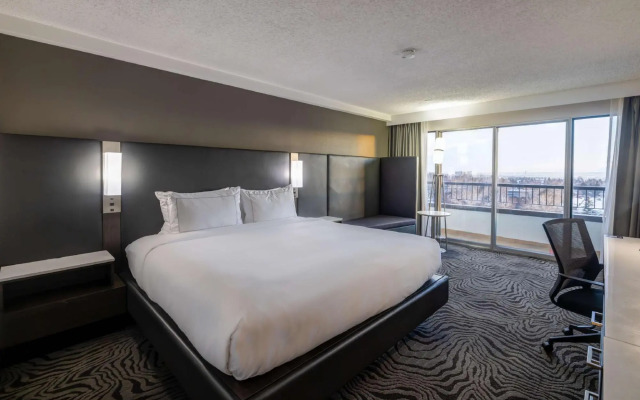 DoubleTree by Hilton Calgary North