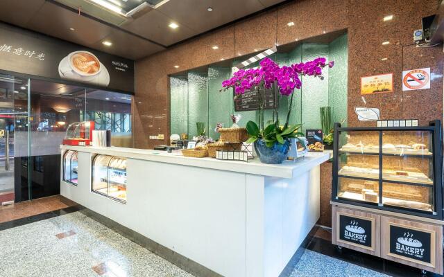 Crowne Plaza Hotel Shanghai by IHG