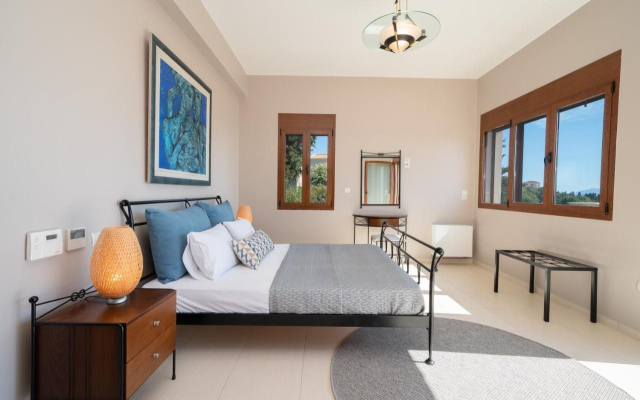 Hidden Luxury Gem Of Kefalonia ~ Villa Karmaniolos