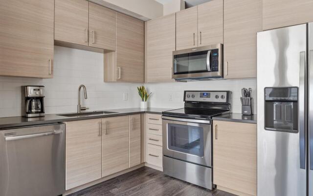Denver | Alluring 1BD/1BA Riverfront Apartment