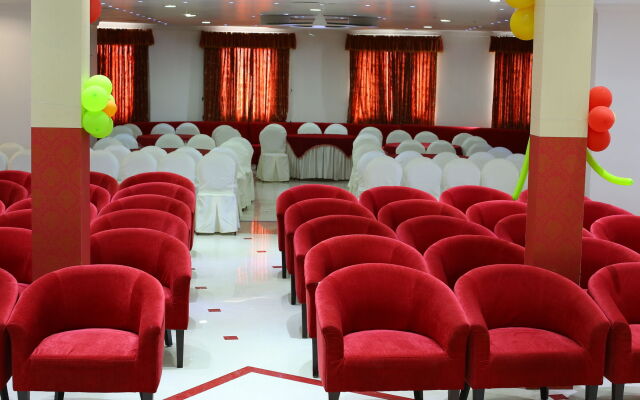 Joys Palace
