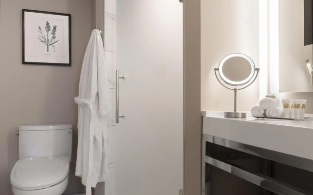 Seven Gables, St. Louis West, a Tribute Portfolio Hotel