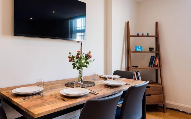 Bright and Modern Apartment in the Heart of Westbourne Grove Between Notting Hill and Bayswater