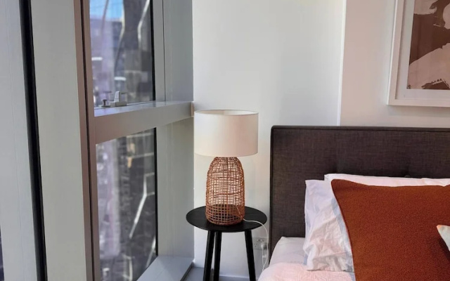 Luxury 2-bedroom Apartment in the Heart of Melbourne – Guest Rooms – Melbourne