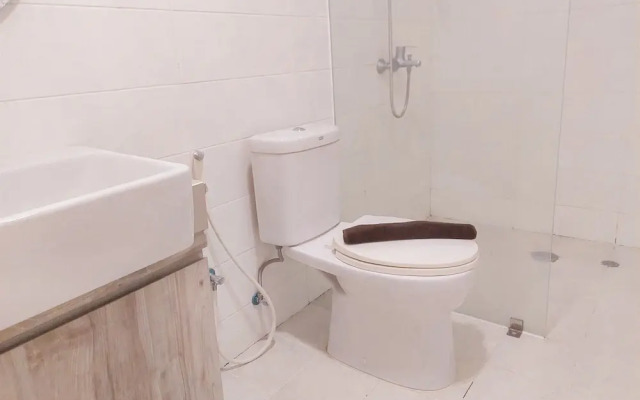 Good And Comfy 1Br Apartment At Tuscany Residence