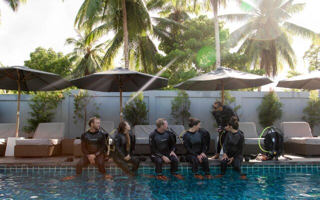 Meridian Adventure Marina Club & Resort