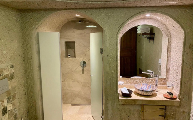 Aren Cave Hotel