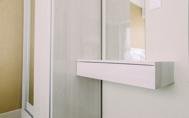 Minimalist Studio The Springlake View Bekasi Apartment