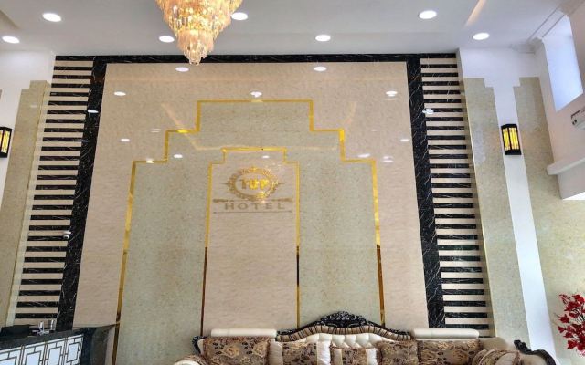Top Hotel