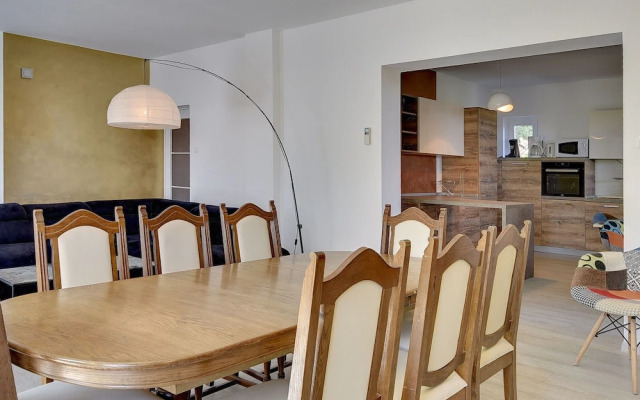 Quaint Holiday Home in Liznjan With Pool