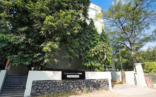 Townhouse Oak Ramdaspeth KRIMS Hospital