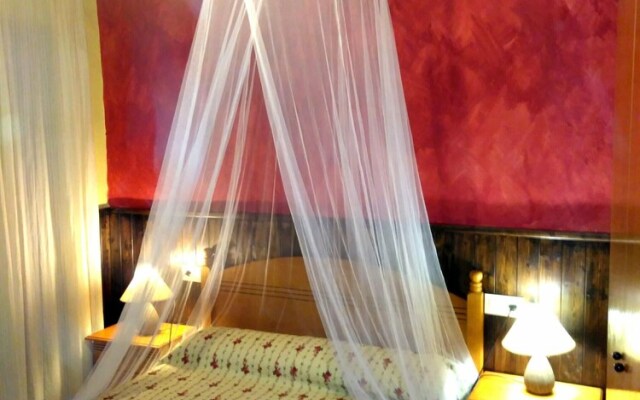 House With 2 Bedrooms In Chulilla