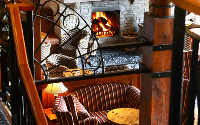 Mill Park Hotel