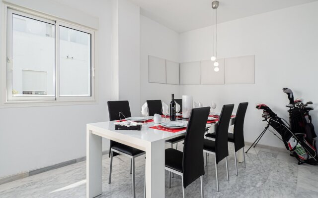 2051-New 3 bedrooms on golf