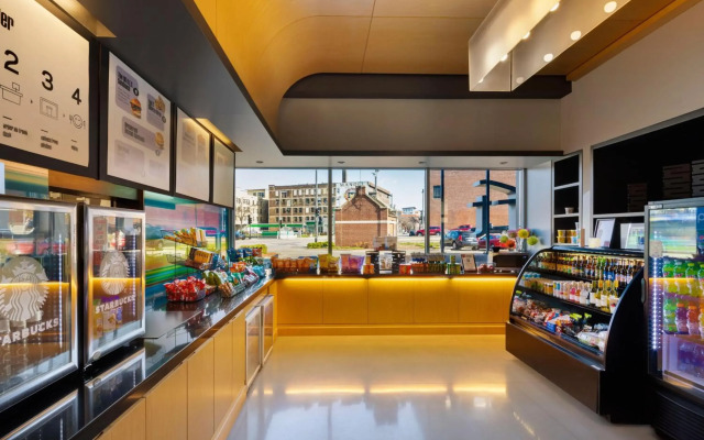 Aloft Milwaukee Downtown