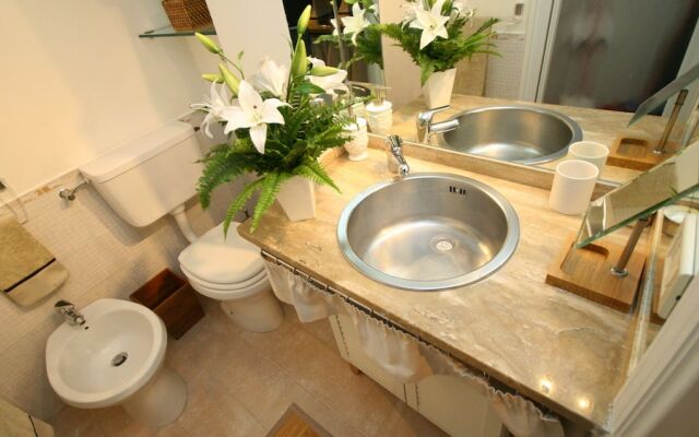 Rental in Rome Romantica Studio