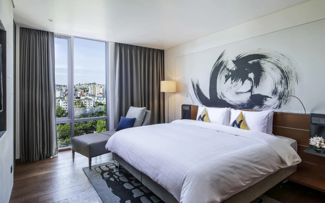Novotel Ambassador Seoul Dongdaemun Hotels & Residences