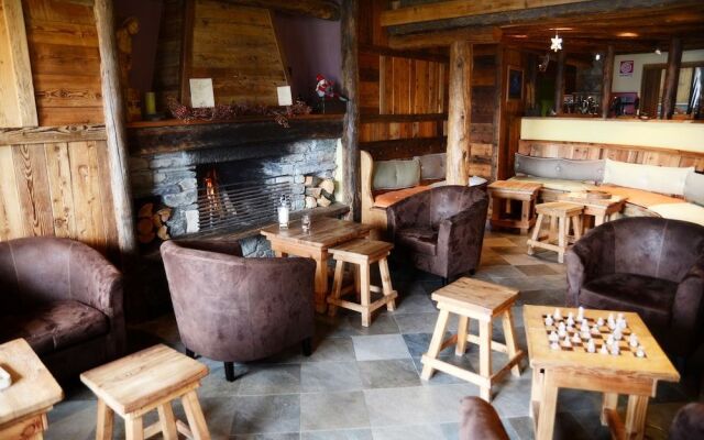 Hotel Caprice Des Neiges