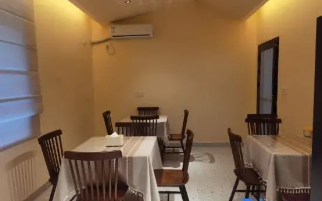Yunshan Yu. Boxin Homestay (Jinggangshan Tourist Service Center)