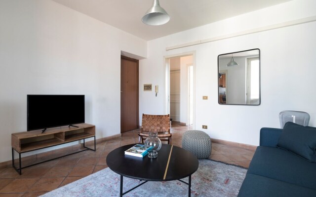 On Via Delle Quattro Fontane Apt 6