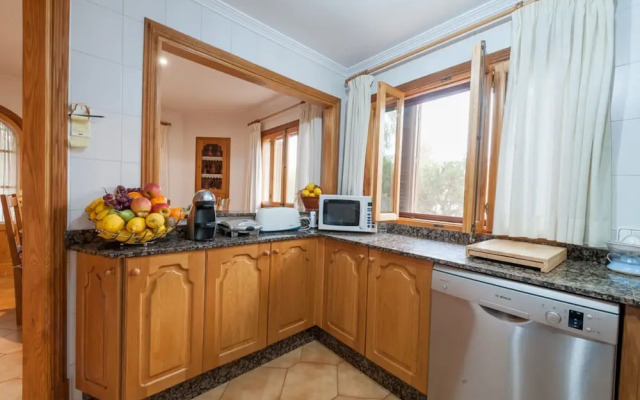 Can Gual in Inca With 4 Bedrooms and 3 Bathrooms