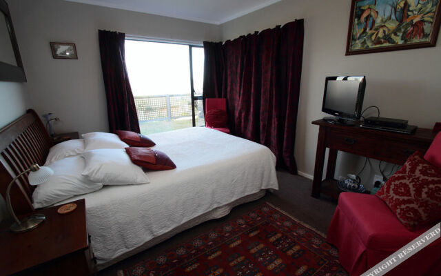 Pacific View Bed and Breakfast