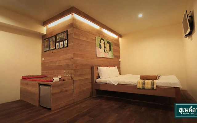 Suneta Hostel Chiangkhan