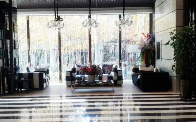 Super 8 Hotel Urumchi Renmin Cinema Branch