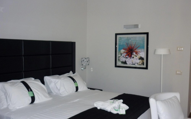 Holiday Inn Genoa City by IHG