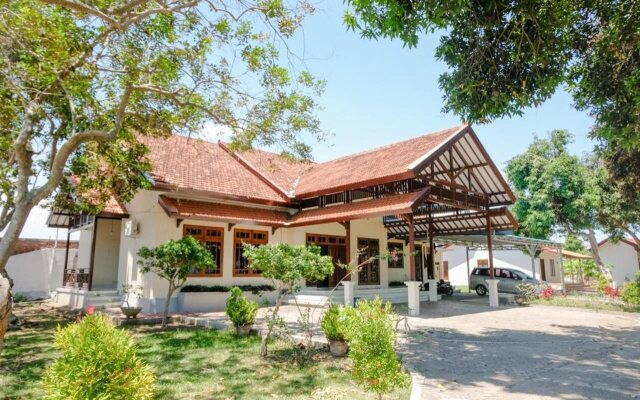 SPOT ON 2668 Pakis Residence