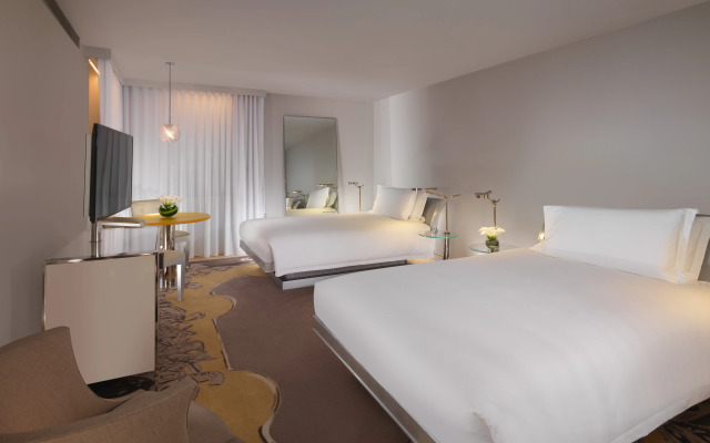 Sanderson London
