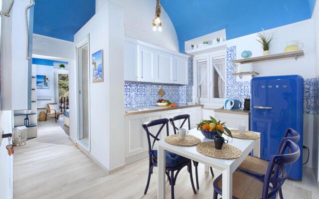 Estate4home - Blu Dream Massa