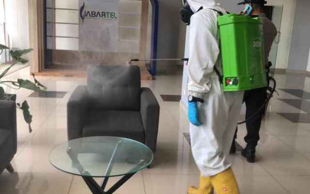 Diajeng Room Near Ipdn