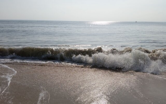 The Relaxing Room Mountain View at Baan Tew Lom Condominium Cha Am - Hua Hin